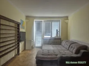 Pronájem bytu 2+kk, Praha - Vršovice, Kubánské náměstí, 75 m2
