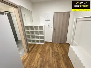 Pronájem bytu 1+kk, Opava, Krnovská, 30 m2