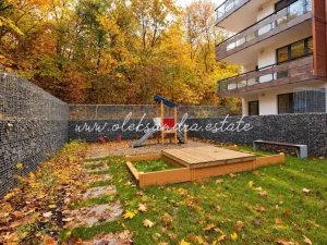 Pronájem bytu 2+kk, Praha - Libeň, V mezihoří, 58 m2