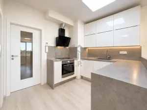 Prodej bytu 1+kk, Praha - Letňany, Kadečkové, 36 m2