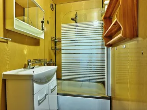 Pronájem bytu 1+1, Trutnov - Horní Staré Město, Úpská, 42 m2
