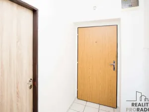 Pronájem bytu 1+1, Břeclav, Na Valtické, 37 m2