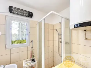 Pronájem chaty, Chotoviny - Červené Záhoří, Krátká, 70 m2