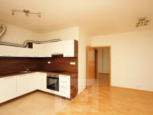 Prodej bytu 2+kk, Praha - Zličín, Lipovská, 67 m2