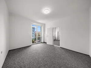 Prodej bytu 2+1, Plzeň, Blatenská, 55 m2