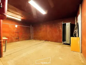 Prodej výrobních prostor, Olomouc, 755 m2