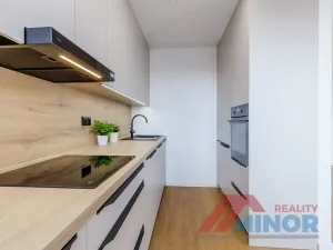 Prodej bytu 3+kk, Slaný, Bezručova, 74 m2