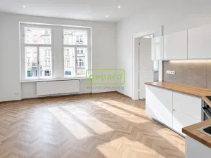 Pronájem bytu 2+kk, Praha - Nusle, Čestmírova, 66 m2