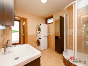 Prodej rodinného domu, Štěnovice, Slunečná, 372 m2
