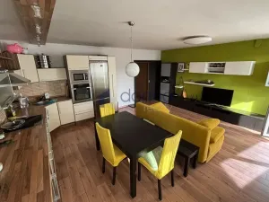 Pronájem bytu 3+kk, Praha, Holečkova, 63 m2