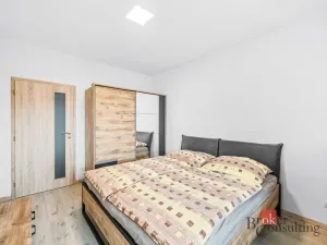 Pronájem bytu 2+kk, Zbůch, Náměstí, 52 m2
