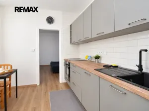 Pronájem bytu 3+1, Praha - Hlubočepy, Pražského, 72 m2