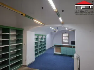 Pronájem obchodního prostoru, Příbor, náměstí Sigmunda Freuda, 60 m2