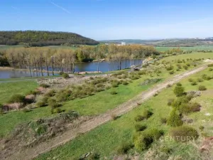 Prodej pozemku pro bydlení, Lužice, 1002 m2