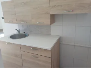 Prodej obchodního prostoru, Brno - Černá Pole, náměstí 28. října, 75 m2