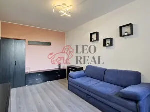 Pronájem bytu 4+1, Praha - Troja, Glowackého, 78 m2