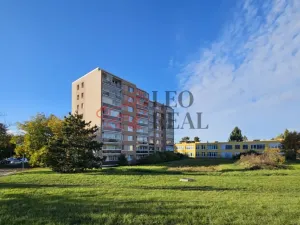 Pronájem bytu 4+1, Praha - Troja, Glowackého, 78 m2