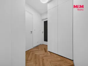 Prodej bytu 3+kk, Praha, Na návsi, 103 m2