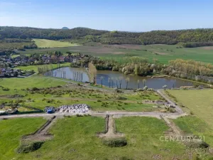 Prodej pozemku pro bydlení, Lužice, 1305 m2