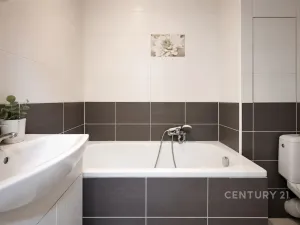 Prodej bytu 2+1, Most, tř. Budovatelů, 52 m2