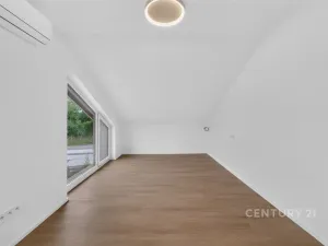 Prodej rodinného domu, Kamenice, Týnská, 151 m2