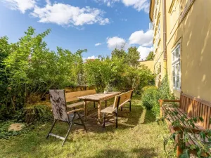 Prodej bytu 2+1, Praha - Malá Strana, Hroznová, 53 m2
