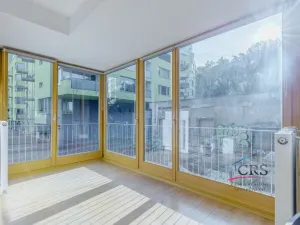 Prodej bytu 2+kk, Praha, Jeseniova, 55 m2