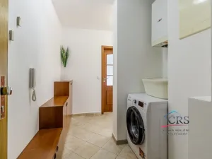Prodej bytu 2+kk, Praha, Jeseniova, 55 m2