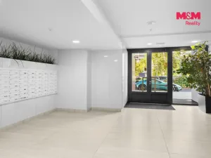 Prodej bytu 3+kk, Praha - Holešovice, Sanderova, 83 m2
