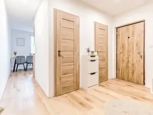 Prodej bytu 2+1, Karlovy Vary, Konečná, 63 m2