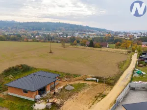 Prodej pozemku pro bydlení, Vrcovice, 5670 m2
