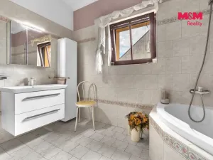 Prodej rodinného domu, Lomnice nad Popelkou, Josefa Jana Fučíka, 322 m2