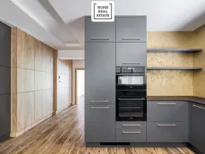 Prodej bytu 2+kk, Karlovy Vary, Šumavská, 75 m2