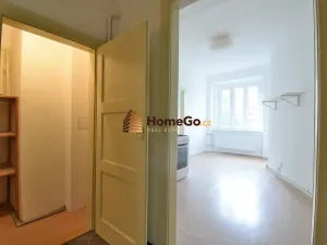 Pronájem bytu 2+kk, Praha - Nusle, Žateckých, 53 m2