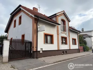 Prodej ubytování, Hradec Králové, Všehrdova, 260 m2