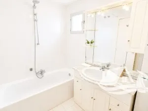 Prodej bytu 3+kk, Estepona, Španělsko, 89 m2