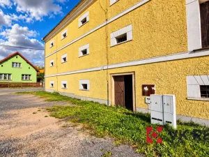 Prodej zemědělského objektu, Trhanov, 2380 m2