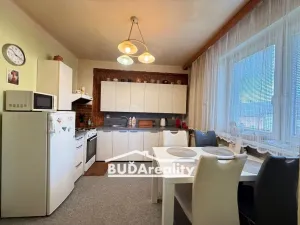 Prodej rodinného domu, Topolná, 180 m2