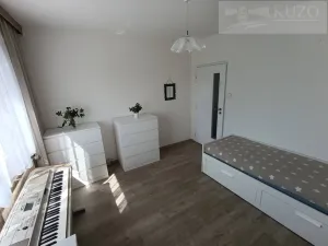 Prodej bytu 3+1, Rokycany, Horákova, 76 m2