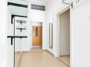 Pronájem obchodního prostoru, Hodonín, Štefánikova, 90 m2