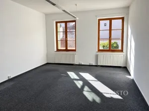 Pronájem kanceláře, Písek - Vnitřní Město, Chelčického, 37 m2