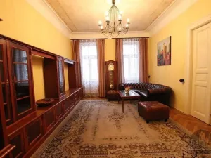 Pronájem bytu 3+1, Praha, Korunní, 95 m2
