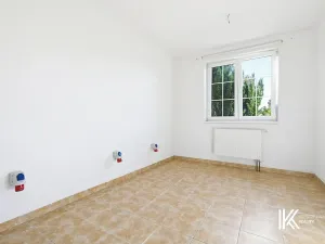 Prodej ubytování, Hrochův Týnec, 356 m2