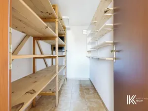 Prodej ubytování, Hrochův Týnec, 356 m2