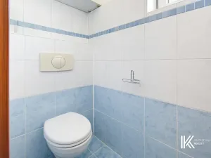 Prodej kanceláře, Hrochův Týnec, 356 m2