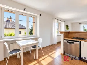 Prodej vícegeneračního domu, Praha - Horní Počernice, Rožnovská, 577 m2