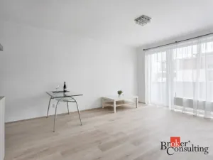 Prodej bytu 2+kk, Plzeň - Severní Předměstí, Na Chmelnicích, 59 m2