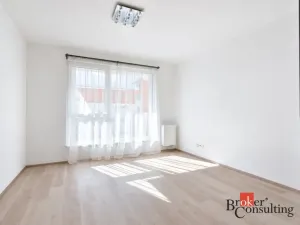 Prodej bytu 2+kk, Plzeň - Severní Předměstí, Na Chmelnicích, 59 m2
