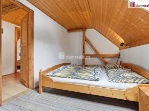 Prodej rodinného domu, Rotava, Růžové údolí, 170 m2