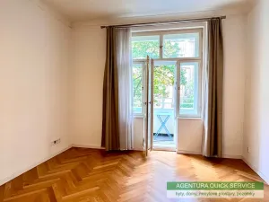 Pronájem bytu 1+kk, Praha - Žižkov, Slavíkova, 30 m2
